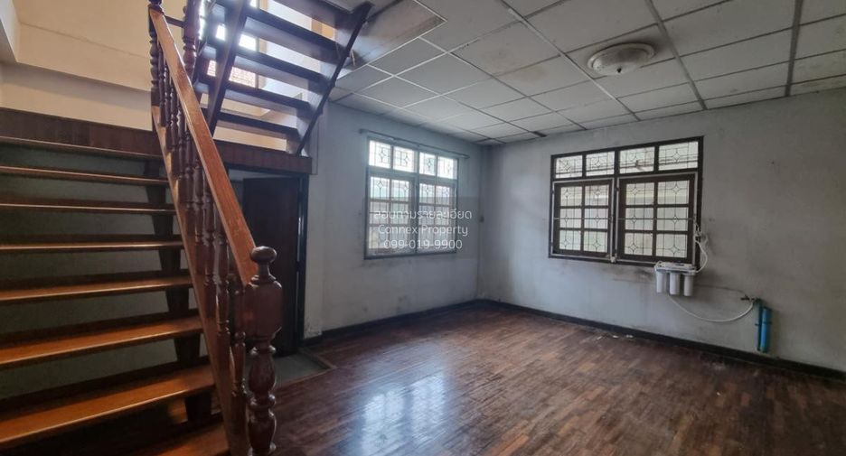 Casa en venta de 3 habitaciones en Bang Khen, Bangkok