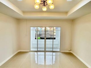 For sale 2 bedrooms townhouse in Mueang Nonthaburi, Nonthaburi