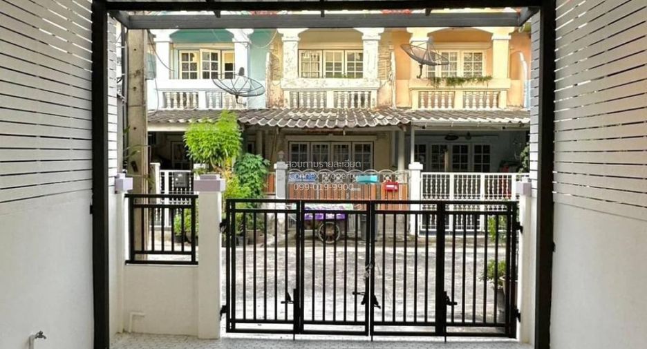 For sale 2 bedrooms townhouse in Mueang Nonthaburi, Nonthaburi