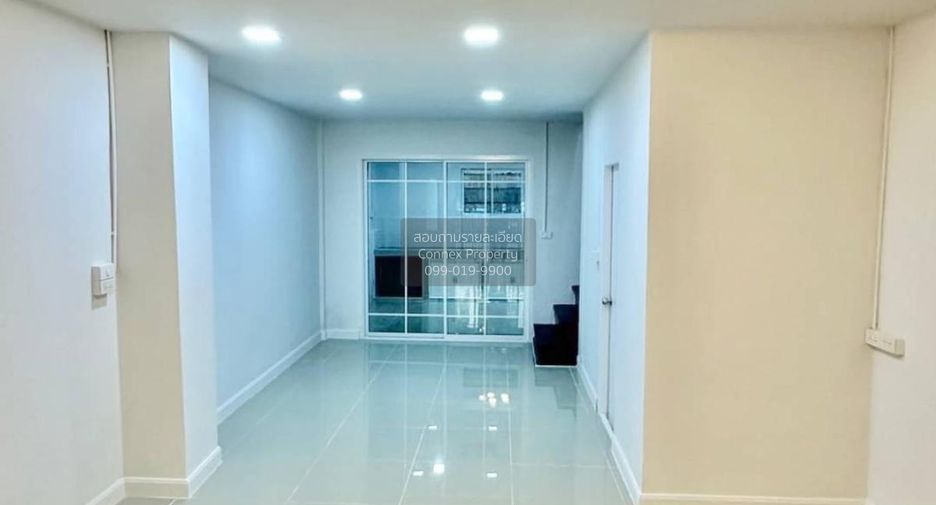 For sale 2 bedrooms townhouse in Mueang Nonthaburi, Nonthaburi