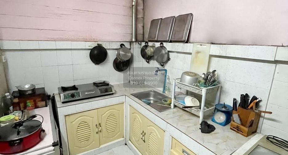 Reihenhaus zum Kauf mit 2 Zimmer in Bang Khen, Bangkok