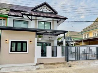 For sale 5 bedrooms house in Bang Bua Thong, Nonthaburi