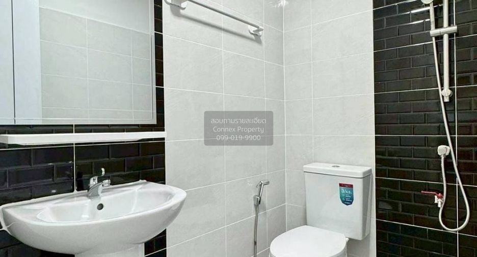 For sale 5 bedrooms house in Bang Bua Thong, Nonthaburi