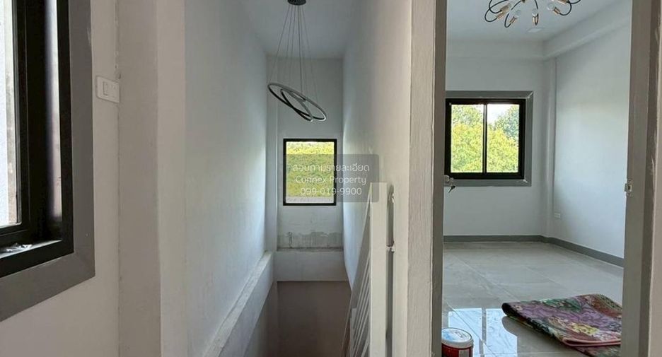 For sale 3 bedrooms townhouse in Pak Kret, Nonthaburi
