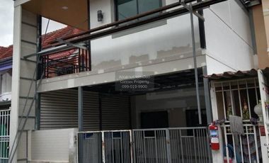 For sale 3 bedrooms townhouse in Pak Kret, Nonthaburi