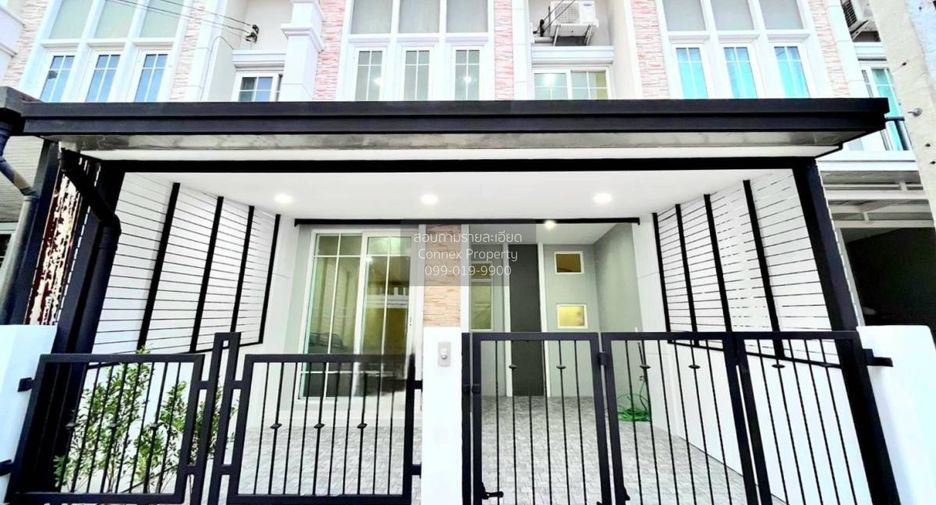 For sale 3 bedrooms townhouse in Prawet, Bangkok