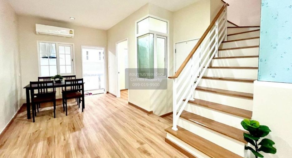 For sale 3 bedrooms townhouse in Prawet, Bangkok