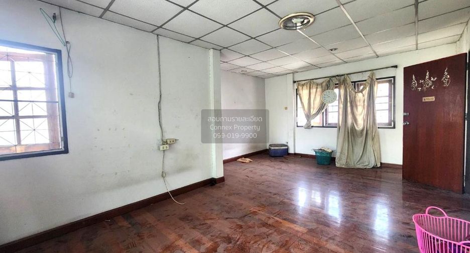 For sale 3 bedrooms house in Bang Sue, Bangkok