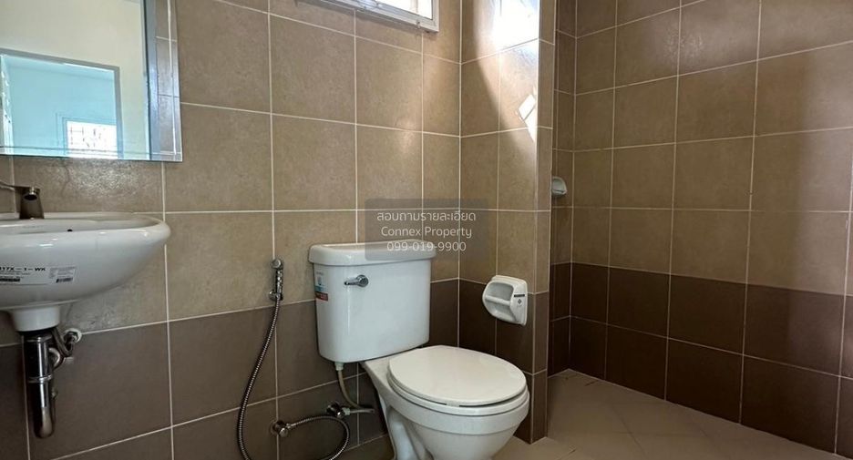 For sale 3 bedrooms townhouse in Lam Luk Ka, Pathum Thani