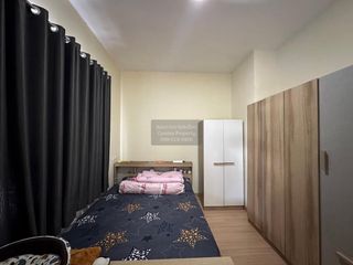 Reihenhaus zum Kauf mit 3 Zimmer in Thawi Watthana, Bangkok
