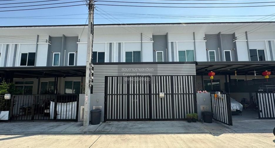 For sale 3 ベッドルーム townhouse in Thawi Watthana, Bangkok