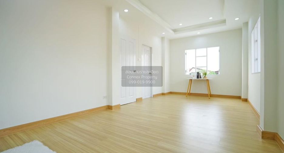 For sale 3 bedrooms townhouse in Bang Bua Thong, Nonthaburi