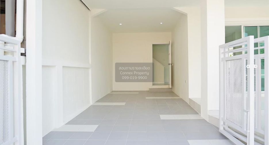 For sale 3 bedrooms townhouse in Bang Bua Thong, Nonthaburi