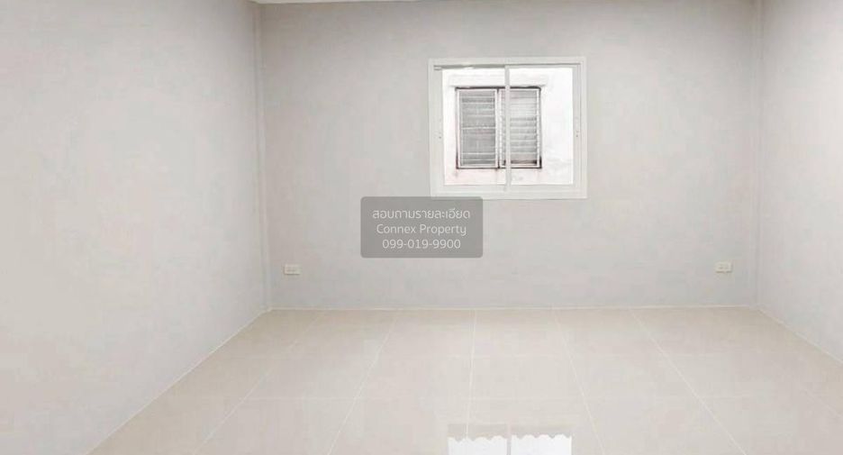 For sale 2 bedrooms townhouse in Mueang Nonthaburi, Nonthaburi