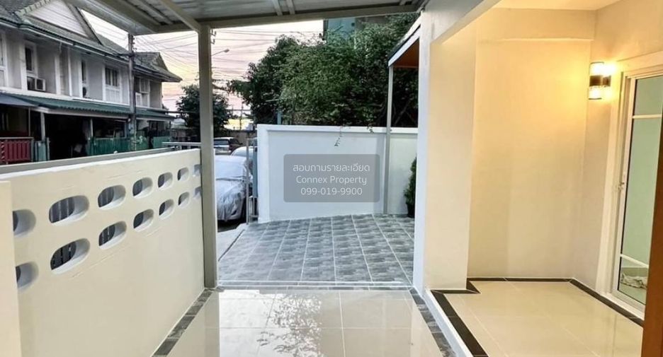 Casa en venta de 5 habitaciones en Bang Yai, Nonthaburi
