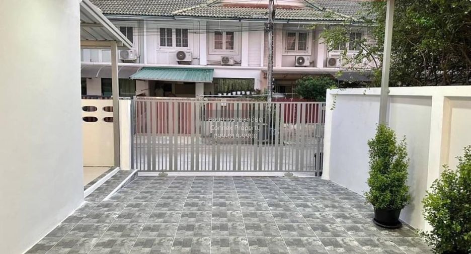Casa en venta de 5 habitaciones en Bang Yai, Nonthaburi