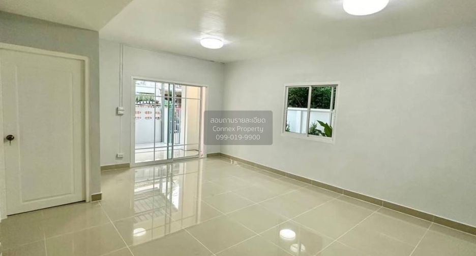 Casa en venta de 5 habitaciones en Bang Yai, Nonthaburi