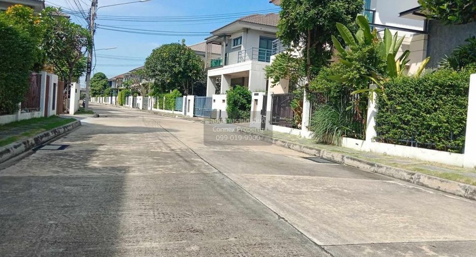 For sale 3 bedrooms house in Mueang Pathum Thani, Pathum Thani