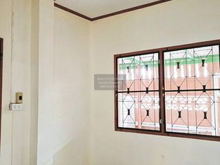 Casa en venta de 5 habitaciones en Min Buri, Bangkok