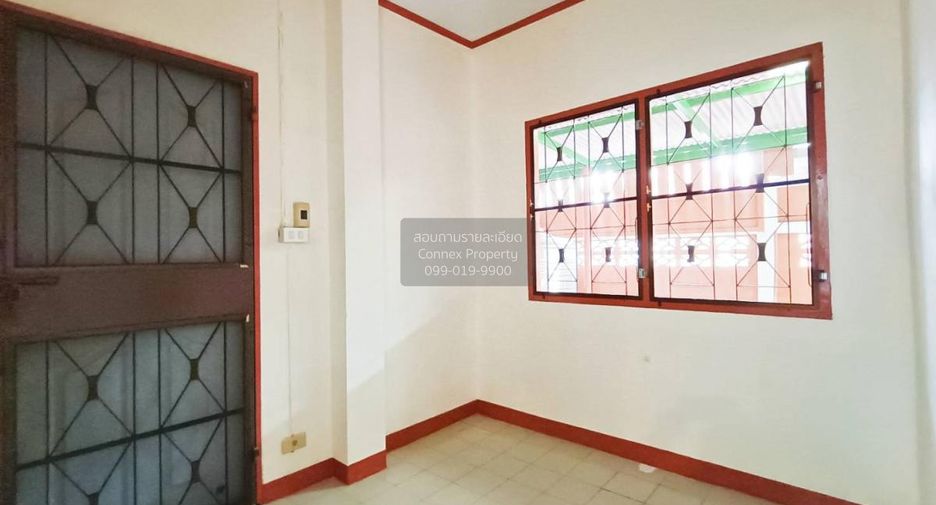Casa en venta de 5 habitaciones en Min Buri, Bangkok