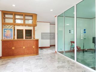 Casa en venta de 5 habitaciones en Min Buri, Bangkok