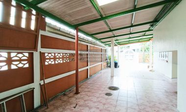 Casa en venta de 5 habitaciones en Min Buri, Bangkok