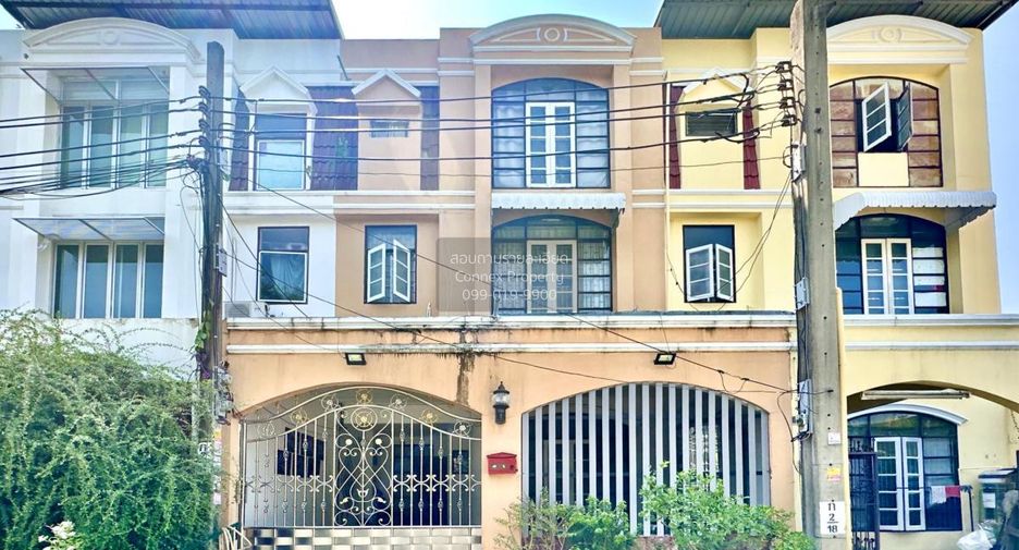 For sale 3 ベッドルーム house in Huai Khwang, Bangkok
