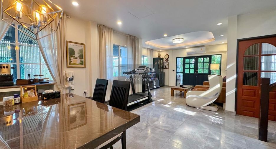 Haus zum Kauf mit 4 Zimmer in Bang Khae, Bangkok