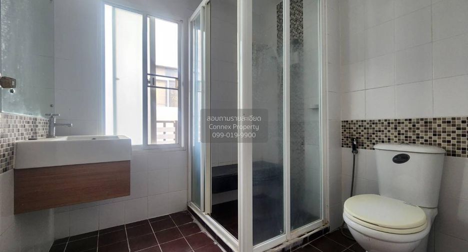For sale 4 bedrooms house in Bang Kruai, Nonthaburi