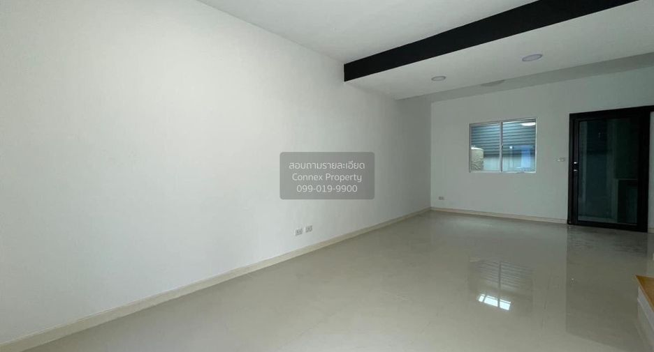 For sale 3 ベッドルーム townhouse in Krathum Baen, Samut Sakhon