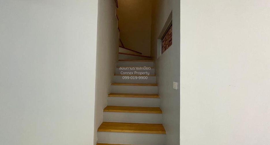 For sale 3 ベッドルーム townhouse in Krathum Baen, Samut Sakhon