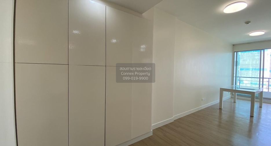For sale 1 Beds condo in Khlong San, Bangkok