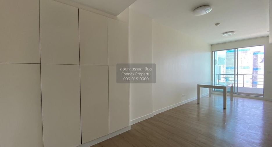 For sale 1 Beds condo in Khlong San, Bangkok