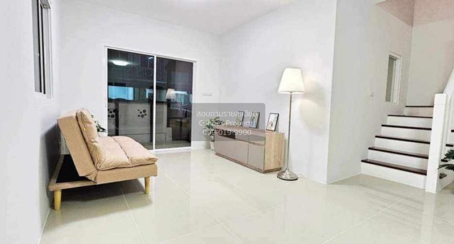 For sale 3 bedrooms townhouse in Sam Phran, Nakhon Pathom