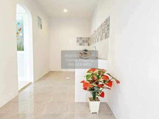 For sale 3 bedrooms townhouse in Sam Phran, Nakhon Pathom