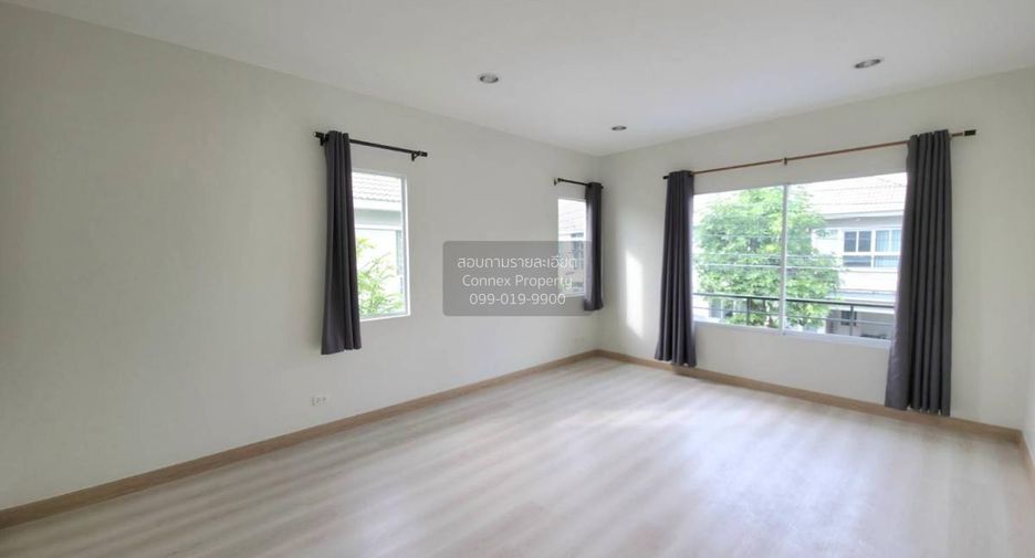 For sale 3 bedrooms house in Mueang Nonthaburi, Nonthaburi