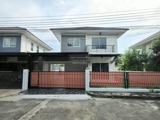 For sale 3 bedrooms house in Mueang Nonthaburi, Nonthaburi