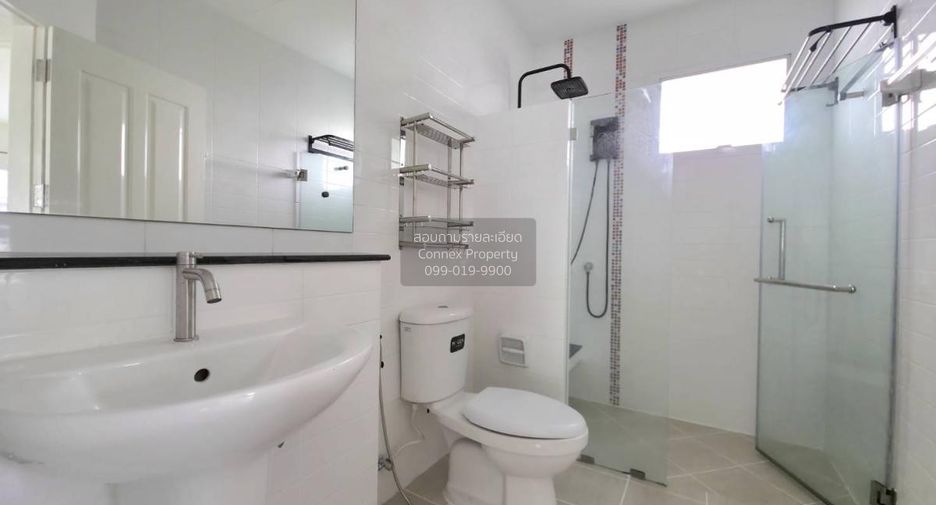 For sale 3 bedrooms house in Mueang Nonthaburi, Nonthaburi