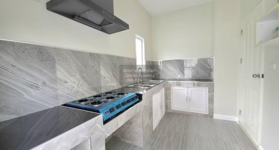For sale 3 bedrooms house in Mueang Nonthaburi, Nonthaburi