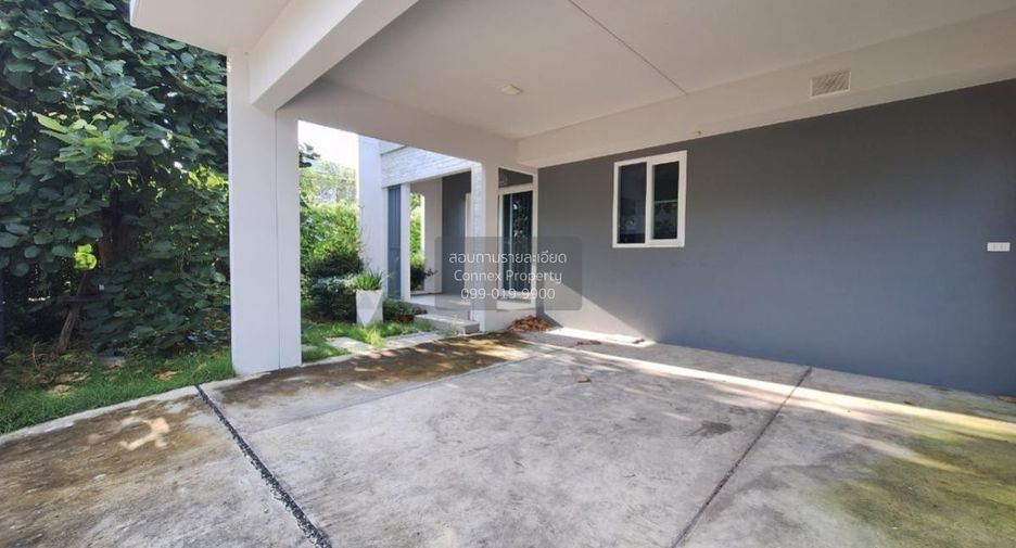For sale 3 bedrooms house in Krathum Baen, Samut Sakhon