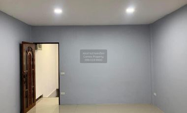 For sale 2 bedrooms townhouse in Bang Khae, Bangkok