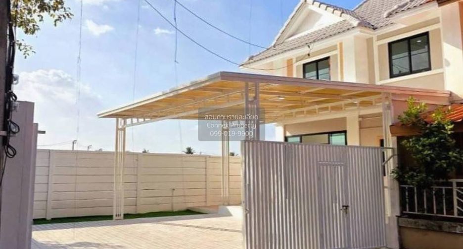 Casa adosada en venta de 5 habitaciones en Bang Yai, Nonthaburi