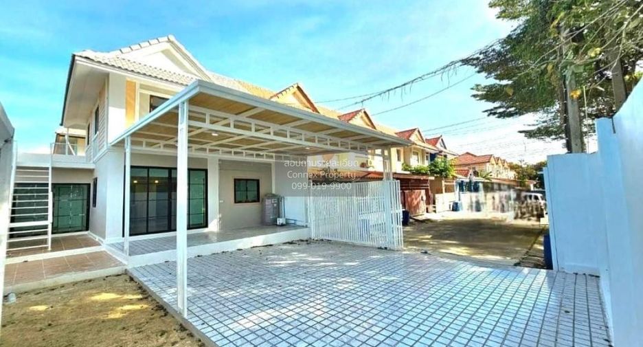 Casa adosada en venta de 5 habitaciones en Bang Yai, Nonthaburi