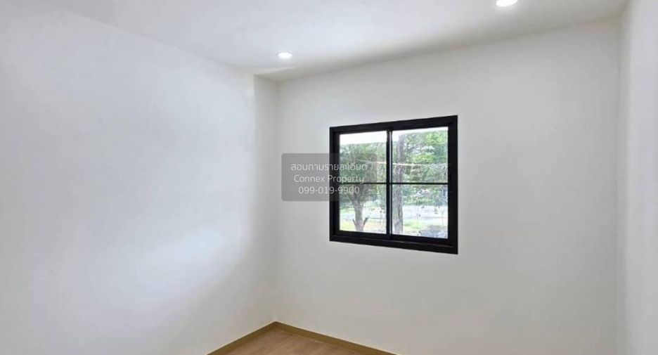 Casa adosada en venta de 5 habitaciones en Bang Yai, Nonthaburi