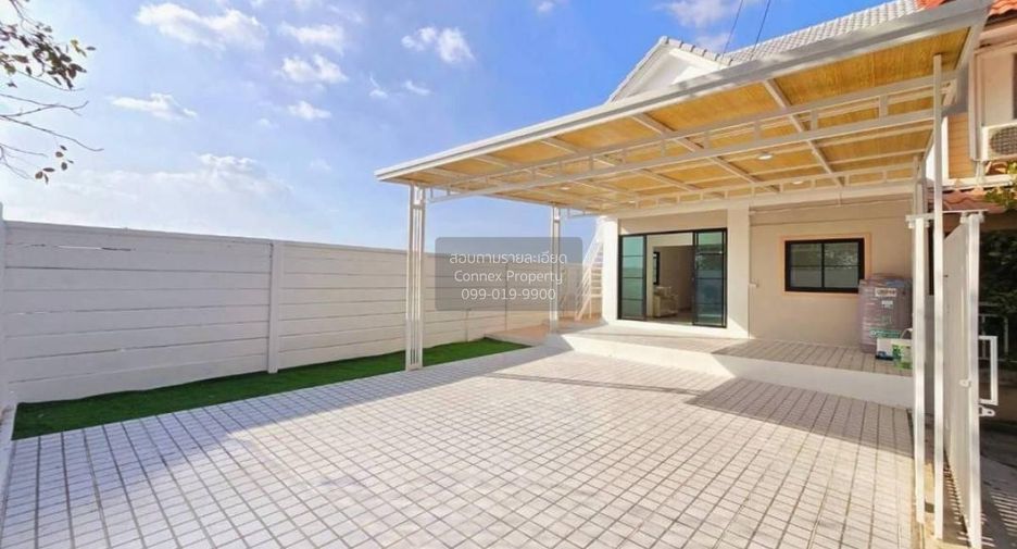 Casa adosada en venta de 5 habitaciones en Bang Yai, Nonthaburi