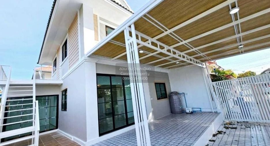 Casa adosada en venta de 5 habitaciones en Bang Yai, Nonthaburi