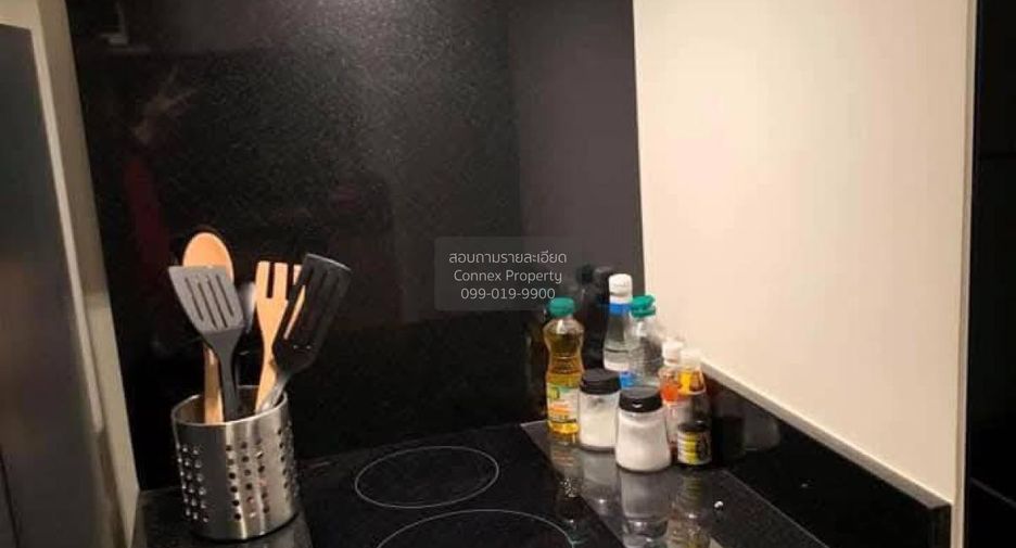 For sale 1 bed condo in Khlong Toei, Bangkok