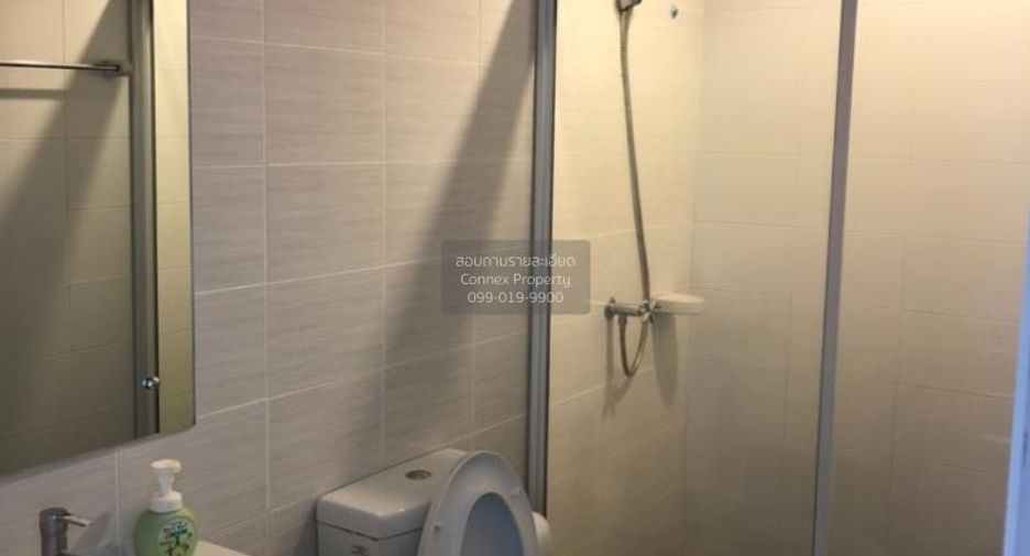 Casa adosada en venta de 3 habitaciones en Don Mueang, Bangkok