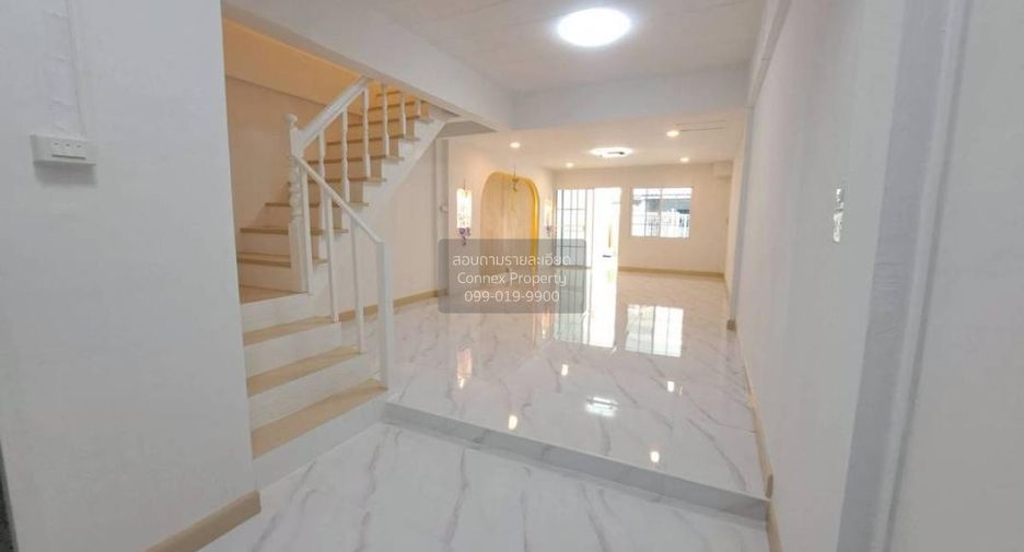 For sale 4 bedrooms townhouse in Pak Kret, Nonthaburi