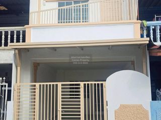 For sale 4 bedrooms townhouse in Pak Kret, Nonthaburi